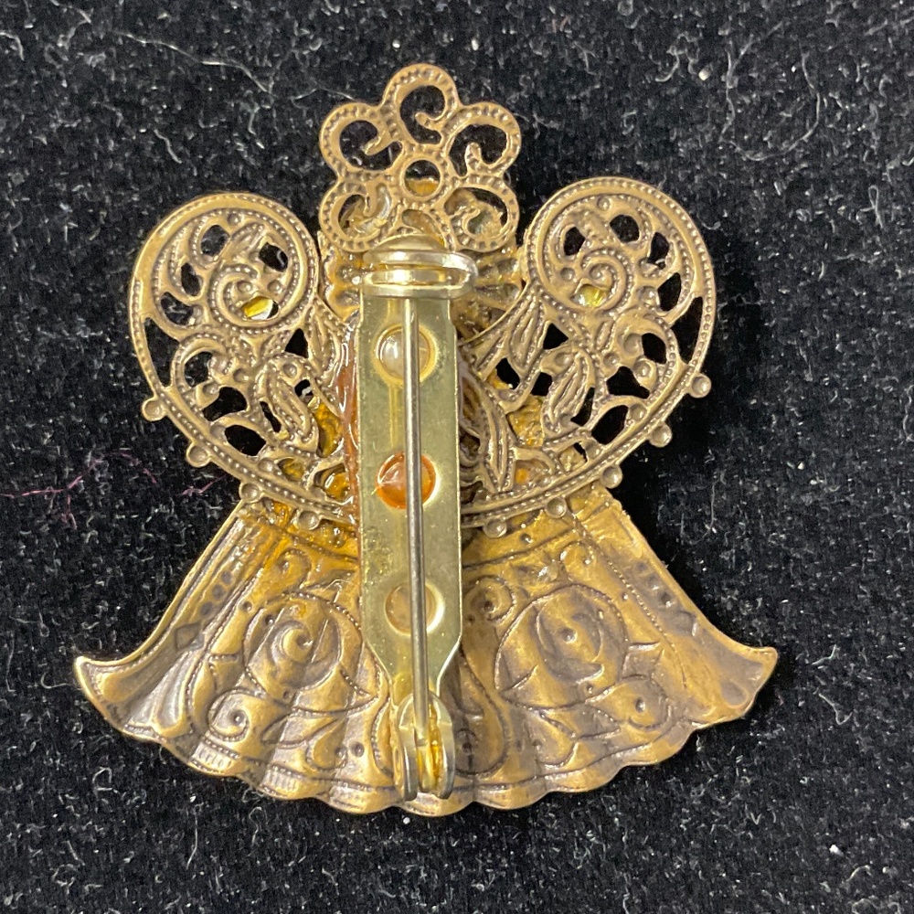 Angel Pin Handmade - Picture 2 of 6